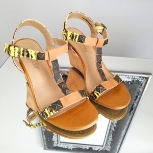 New Wedge Sandals